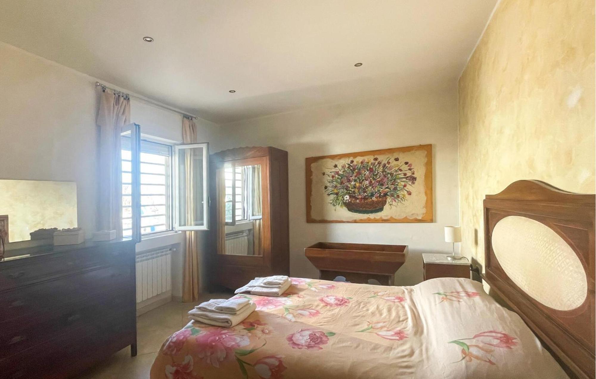 Awesome Apartment In Bari With Wifi ภายนอก รูปภาพ